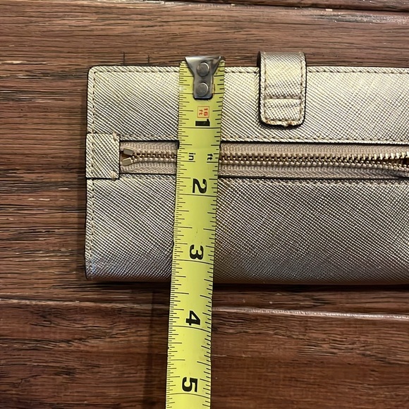 Henri Bendel Gold Metallic Wristlet Wallet - Picture 6 of 7